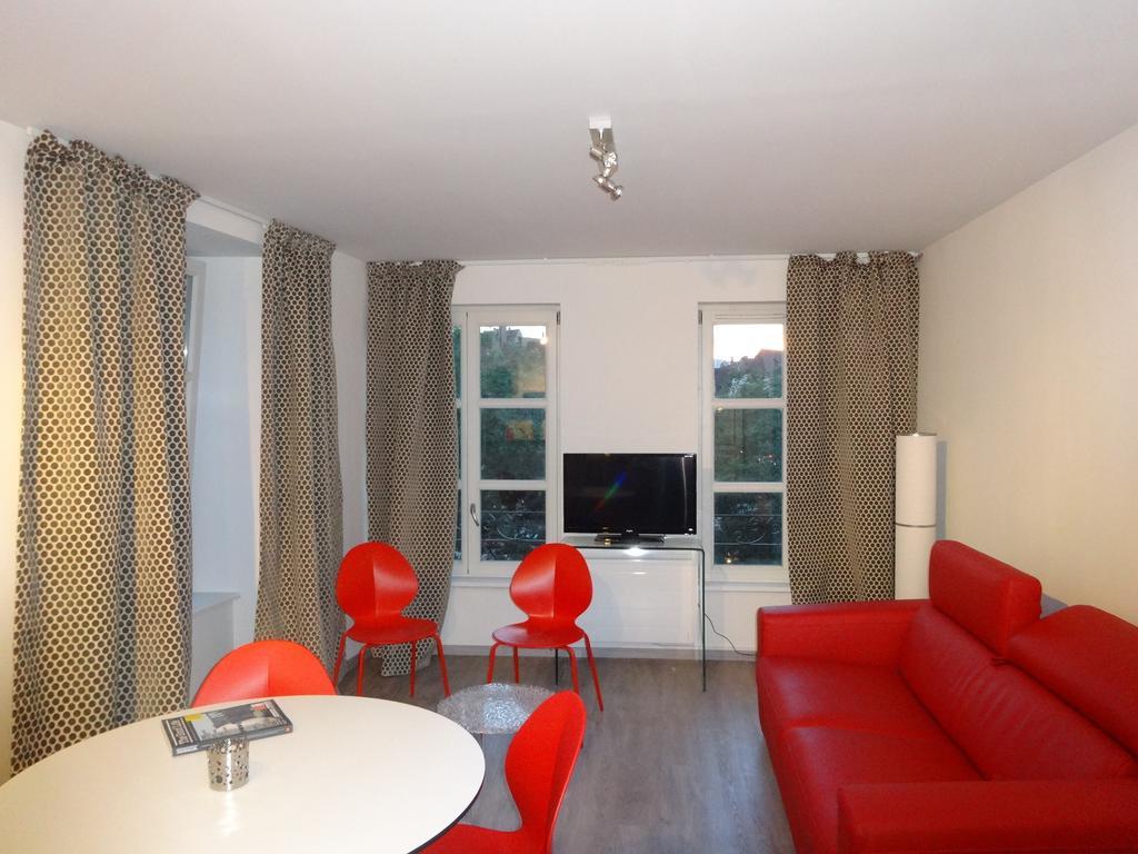 A L'ill - Apparts&Studios Strasbourg Hyper Centre Habitación foto