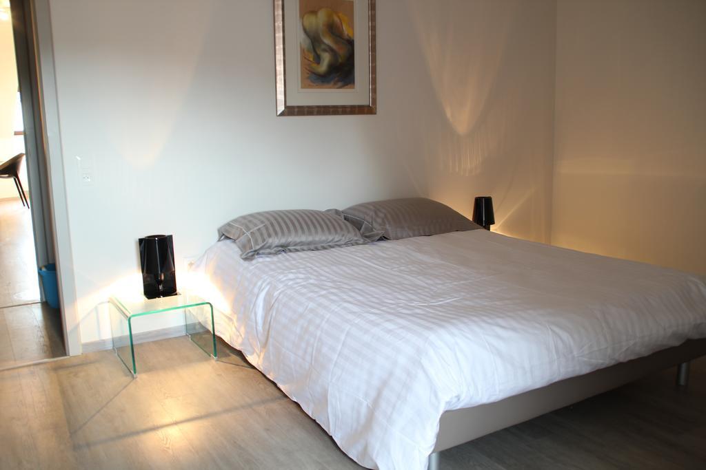 A L'ill - Apparts&Studios Strasbourg Hyper Centre Habitación foto